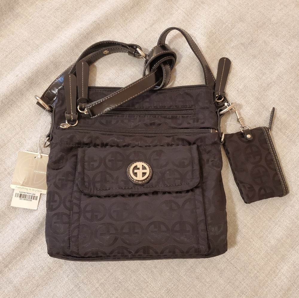 Black Crossbody Handbag by Gianni Bernini